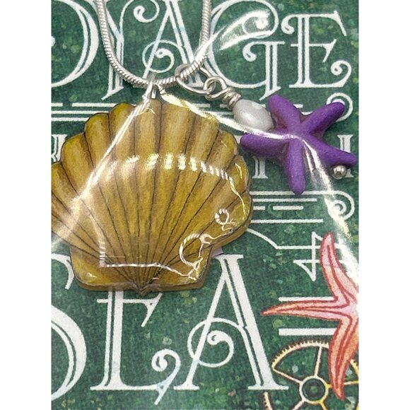 Necklace Sea shell Starfish Resin-Coated 18" Silver-Plated Chain Coastal Mermaid - Picture 2 of 5